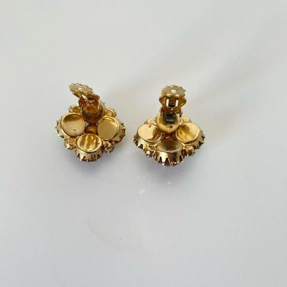 Vintage Weiss Clip Earrings Clear Rhinestone Silver Tone  Vintage Weiss Clasp Earrings